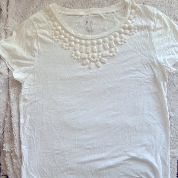 Beaded neck detail fancy shirt - Picture 1 of 5